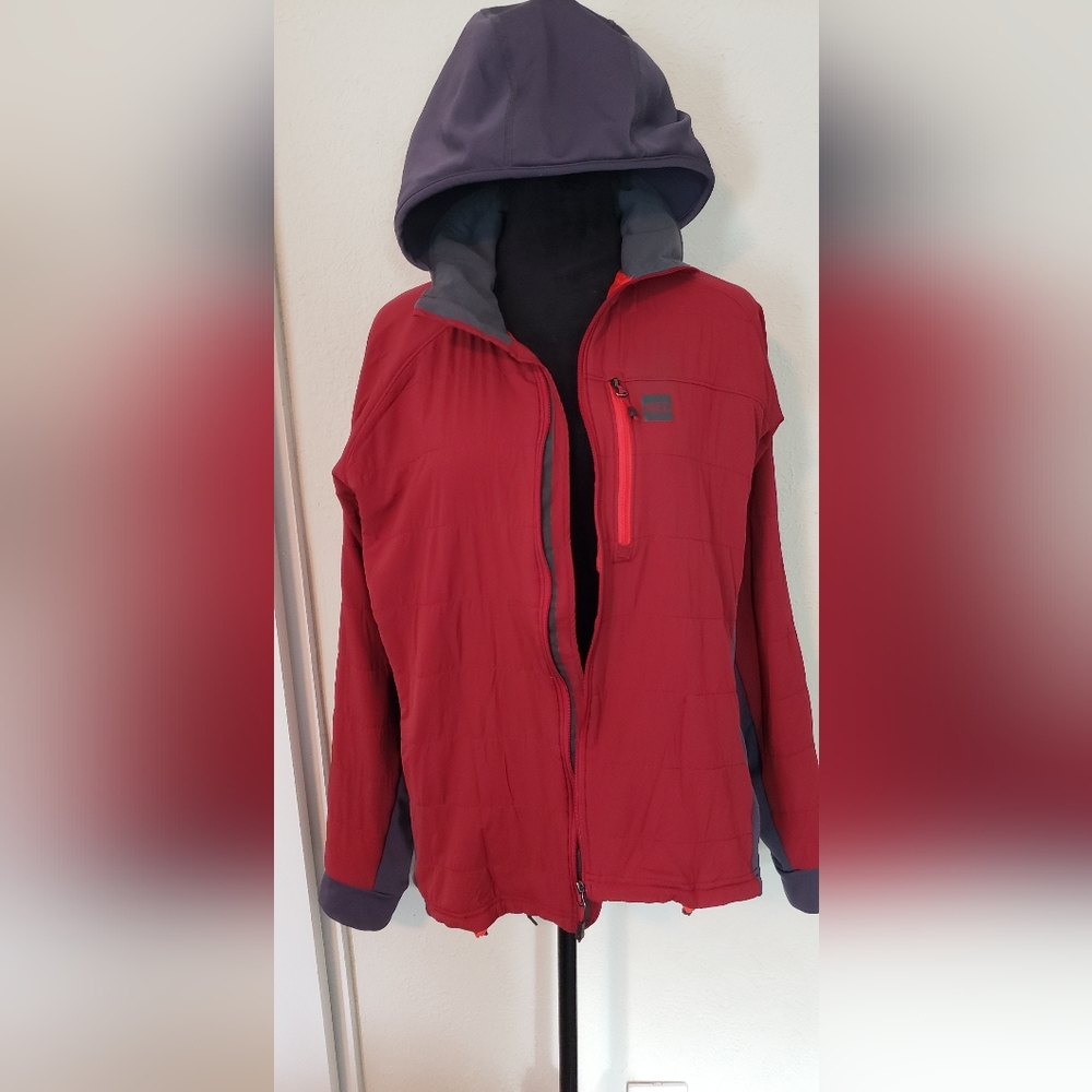 MEC Polartec Lightweight Hooded Jacket